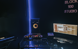 Block100Studio - Purple Vibe 2026 - Studio